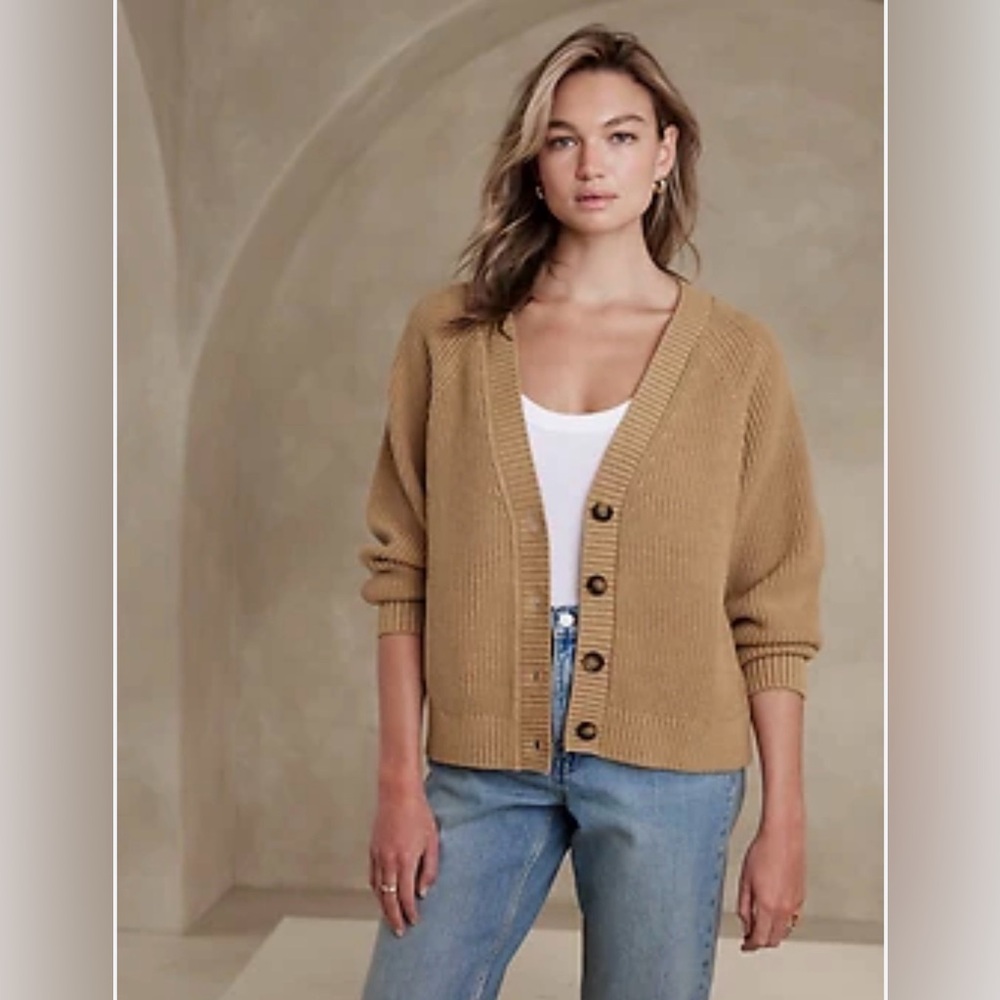 Banana Republic Factory Chunky Cardigan Cotton Medium NWT